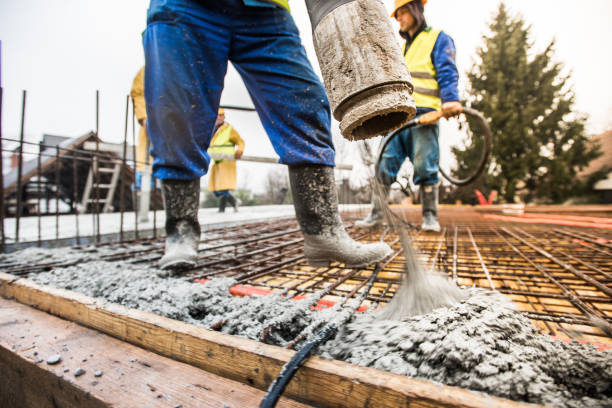 Best Concrete Driveway Installation in New Sharon, IA